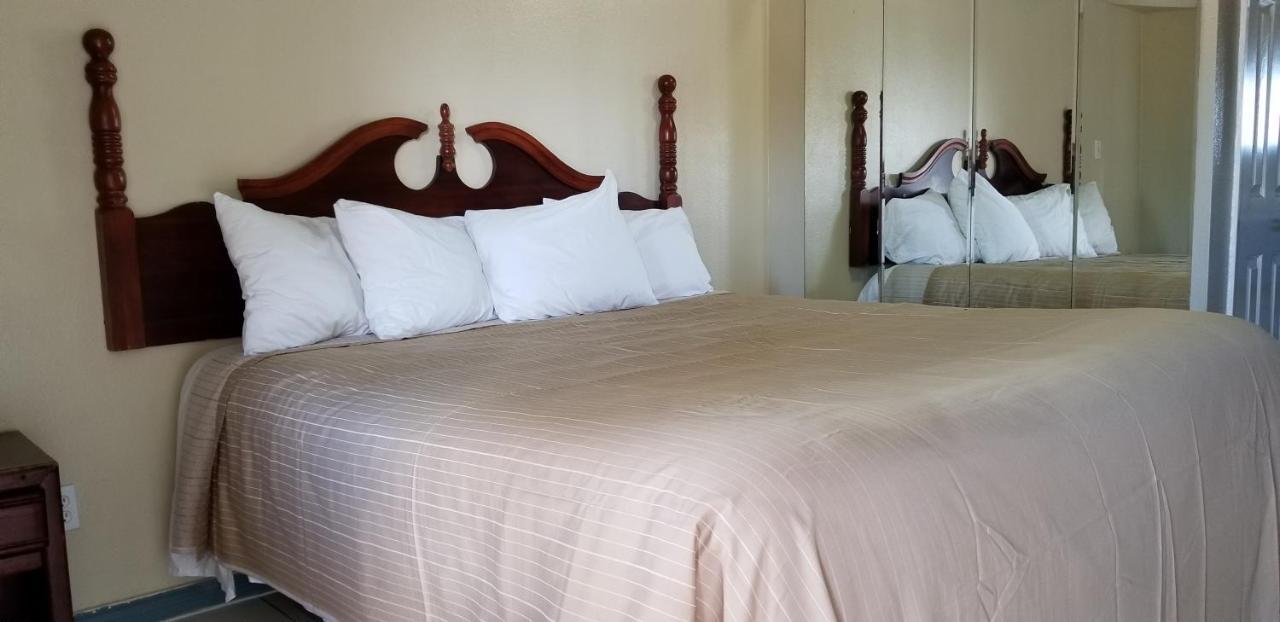 Maxim III Motel Хьюстон Экстерьер фото